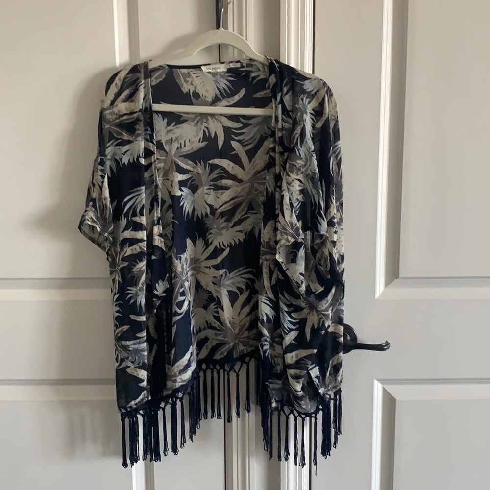 Blu Pepper Tassel Fringe Kimono